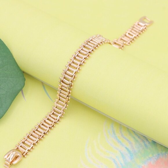 "Rose Gold Textured Chain Bracelet in High-Polish Finish, XPBL1146 - Picture 3 of 12
